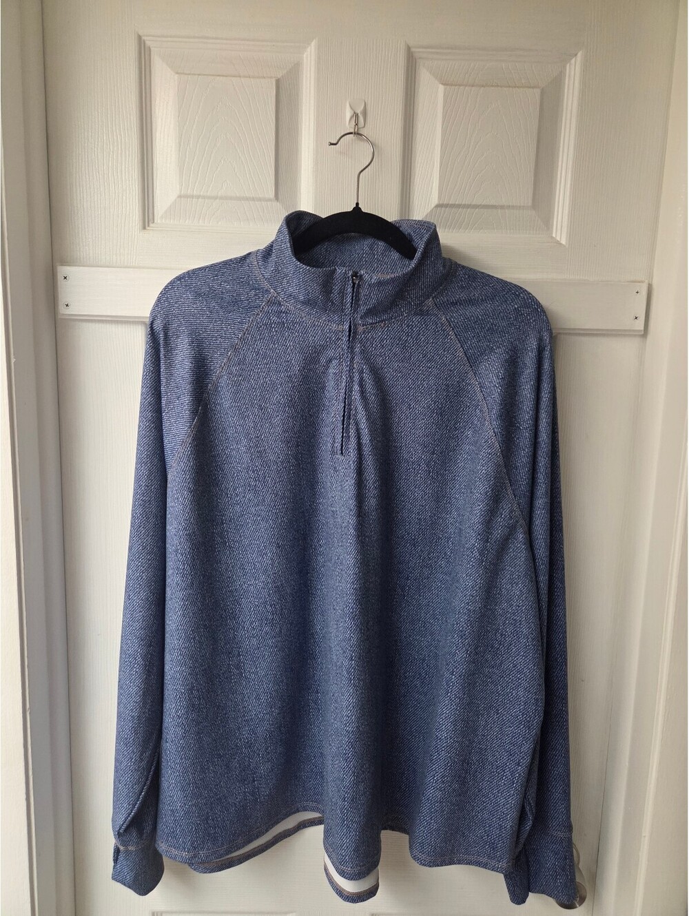 ID Ideology Plus 3X Faux Denim Pullover Thumbholes Raglan Sleeve